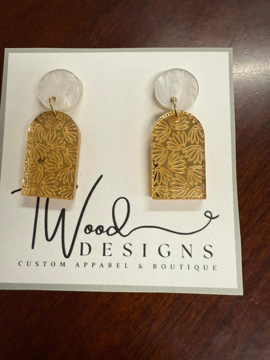 Gold arch earrings